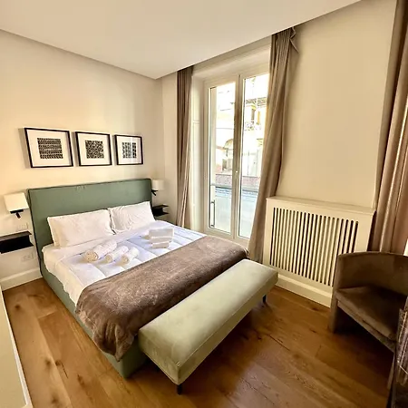 Casa Della Borsa - B *